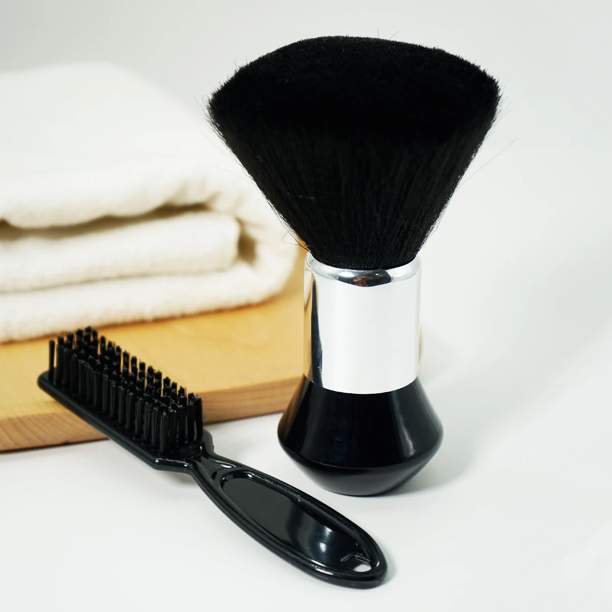 Hair Clipper - Haarschneider, Nackenreiniger, Haarreiniger, Staubsammler, Haarbürste, Friseursalon,
